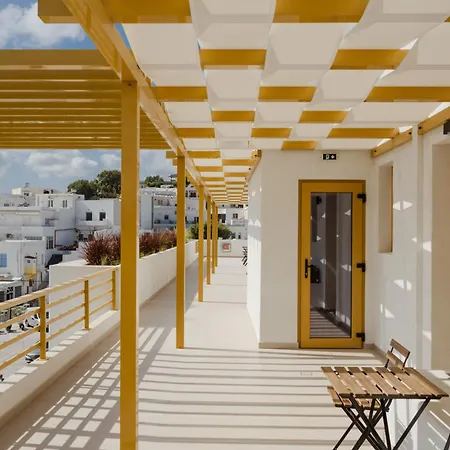 Portiani Hotel Adamantas (Milos)