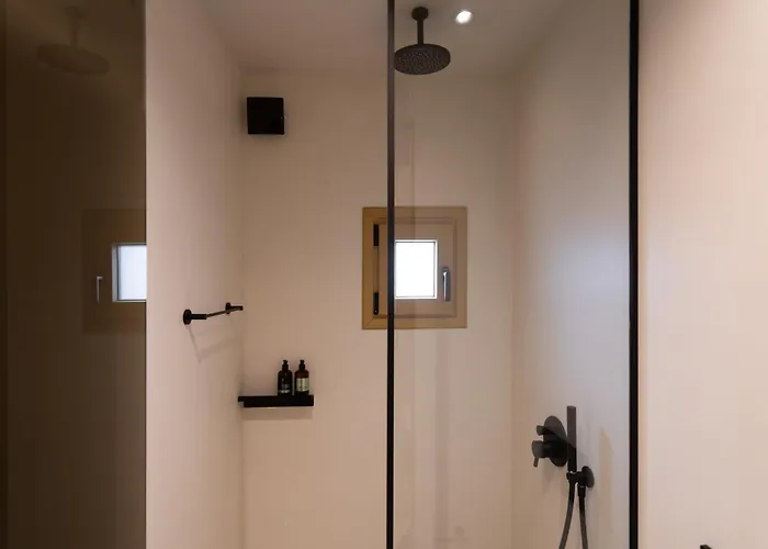 Portiani ホテル *