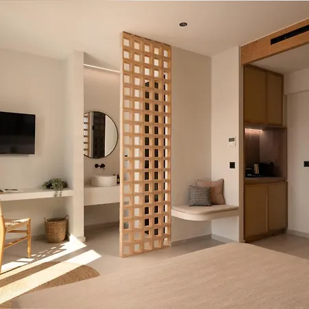 Portiani Hotel Adamantas (Milos)