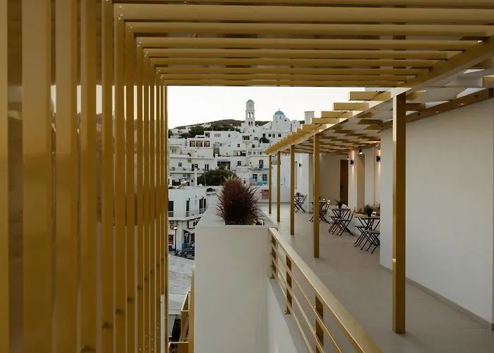 Portiani Otel Adamantas (Milos)